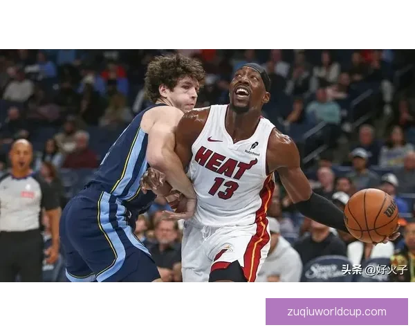 热火骑士再度交锋阿德巴约韦尔强攻内线艾伦复出成胜负关键看点